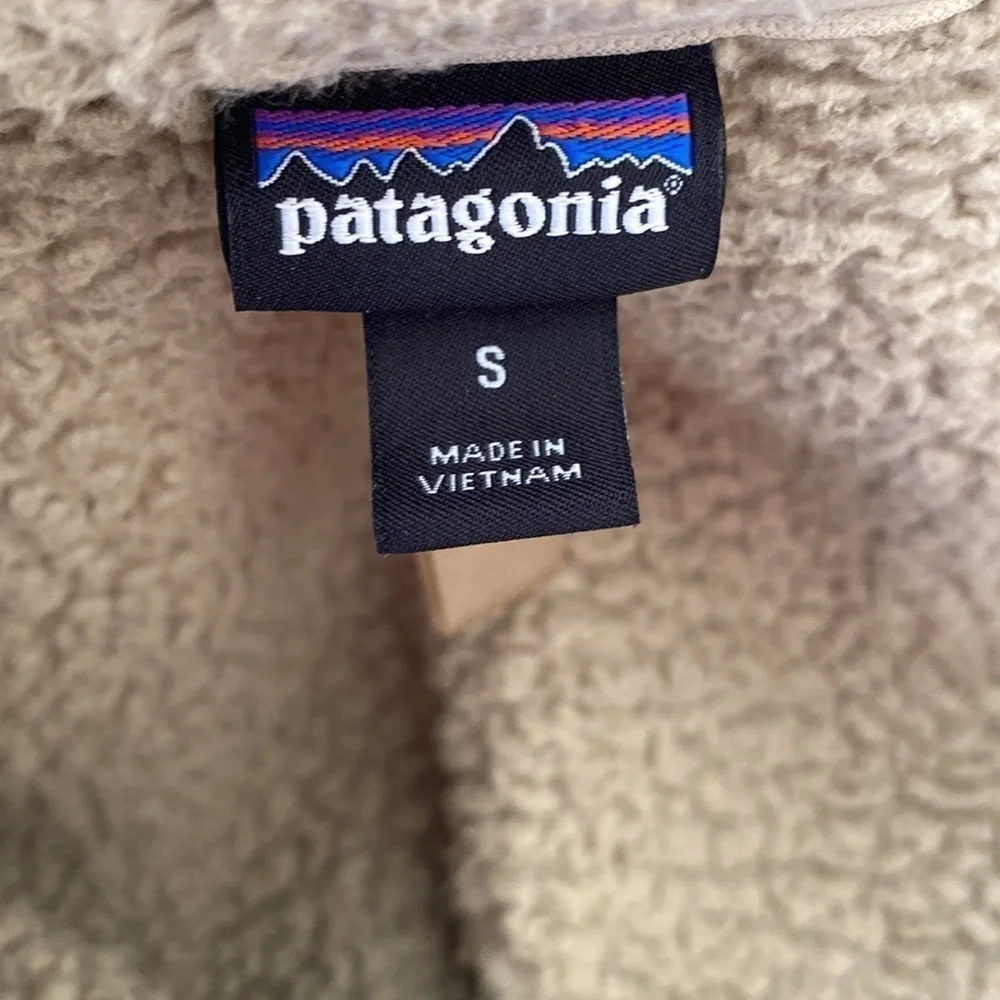 Patagonia Los Gatos Fleece 1/4-Zip Pullover in Shroom Taupe, Size Small
